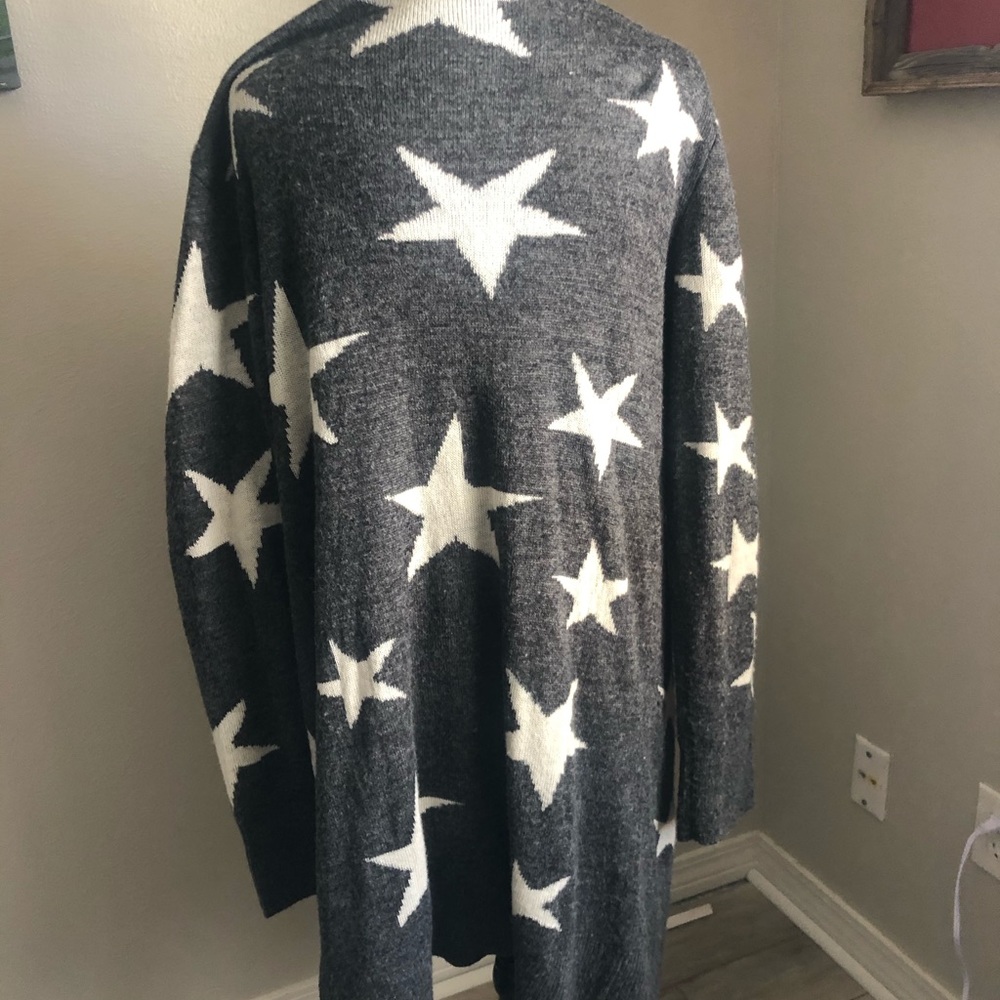 Cardigan - Picture 2 of 4